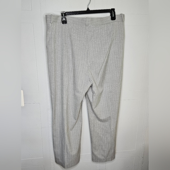 Mango MNG Gray White Pinstripe High Rise Wide Leg Pleated Trouser Womens Plus 18 - Picture 3 of 14